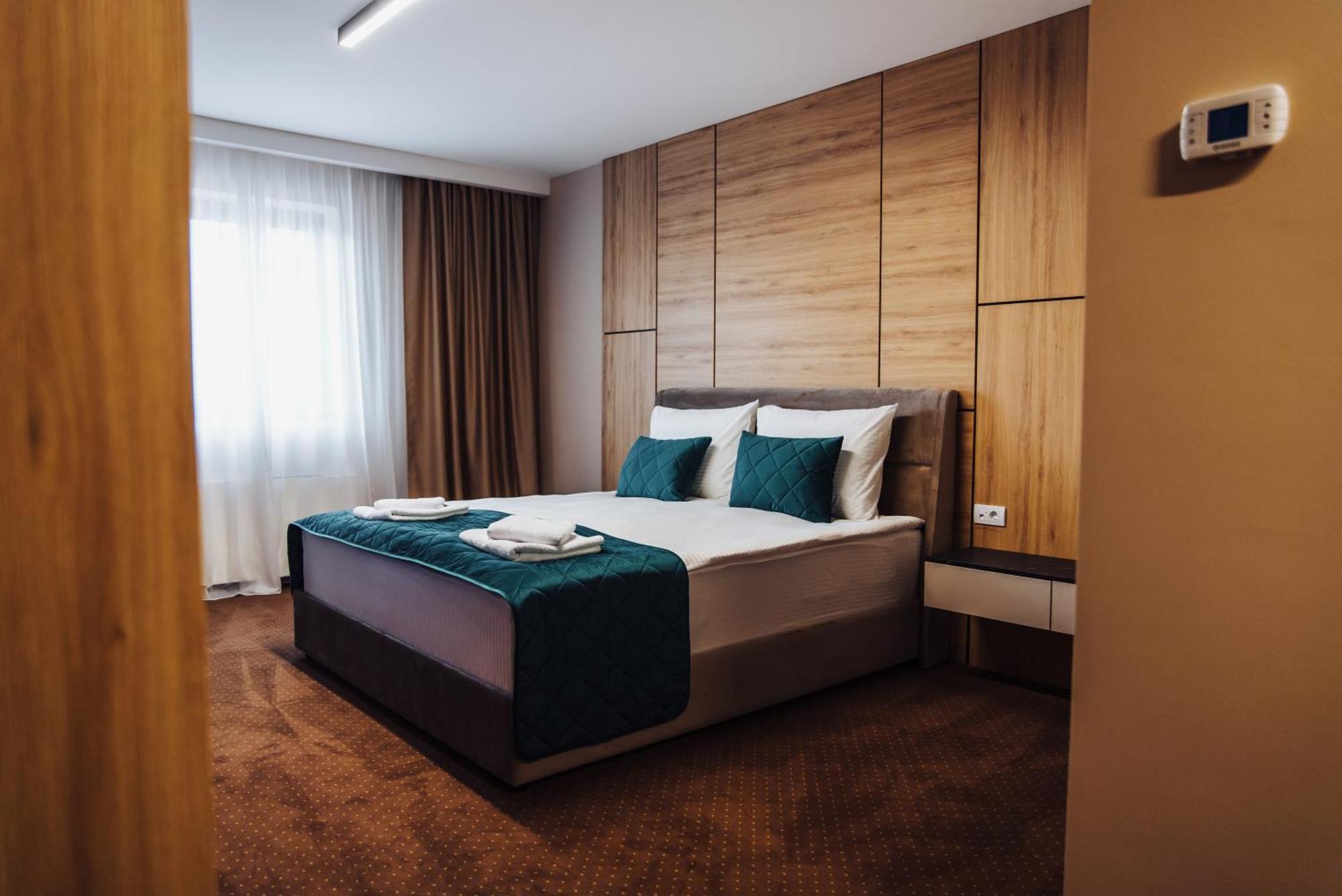 Hotel Brcko Gas Sarajevo Lukavica Exterior photo